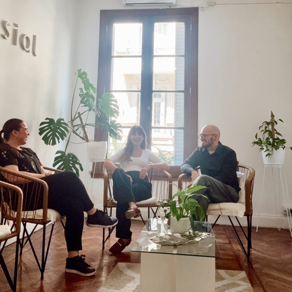 Edited in Tezza with: Vintage & Recortar